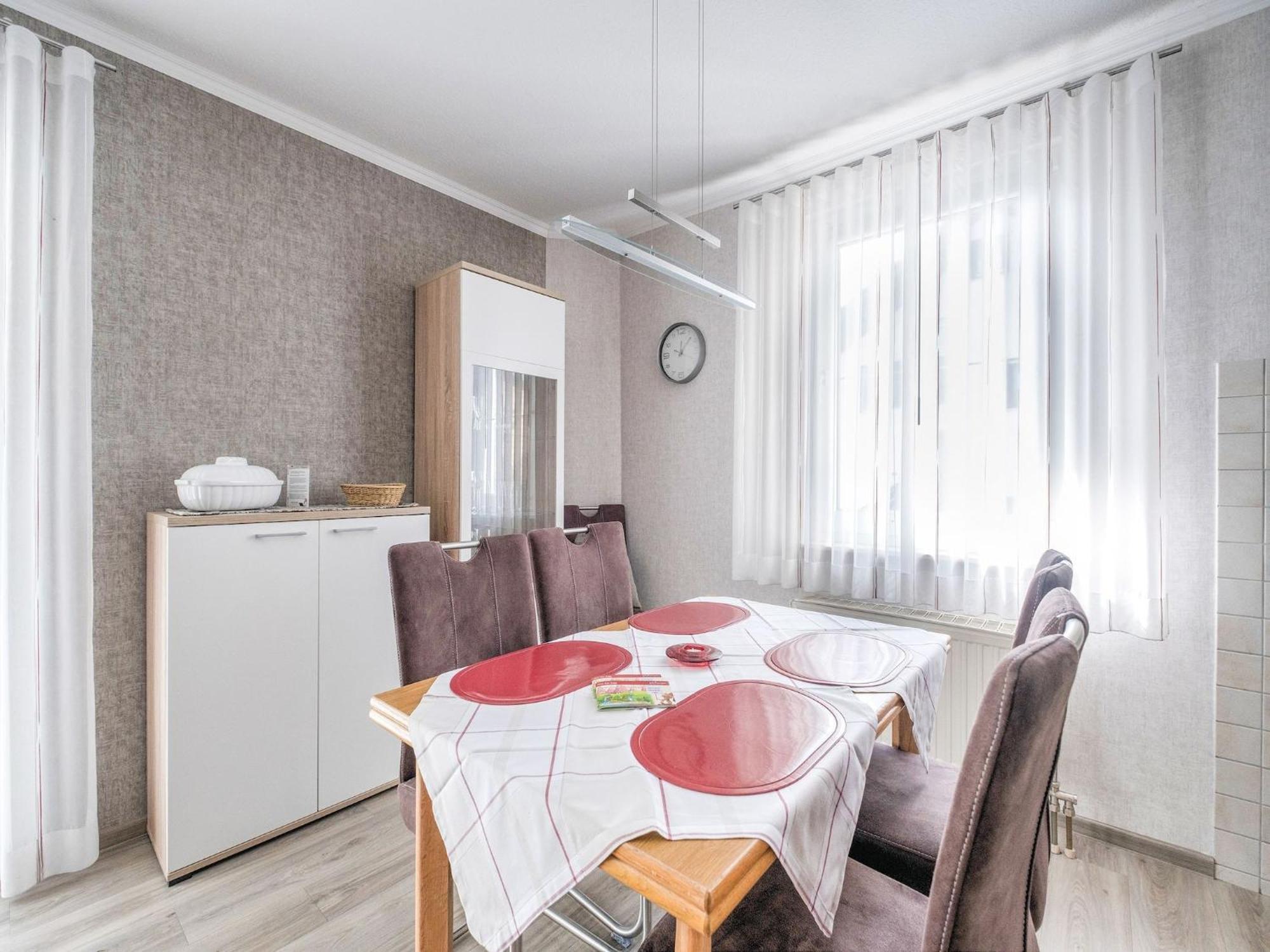 Modern Apartment In Schwalefeld With Garden Willingen  Exteriör bild