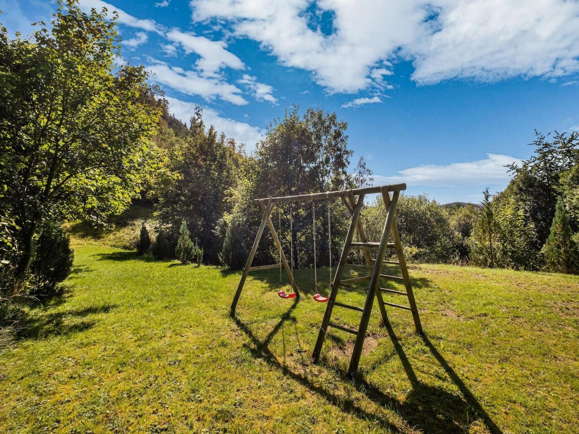 Modern Apartment In Schwalefeld With Garden Willingen  Exteriör bild